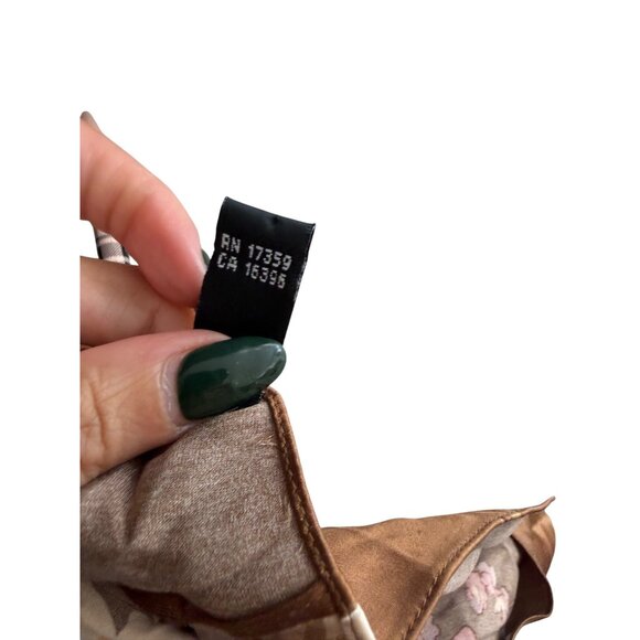 ELLEN TRACY Brown Floral Silk Blend Top Size 12 - Picture 9 of 10